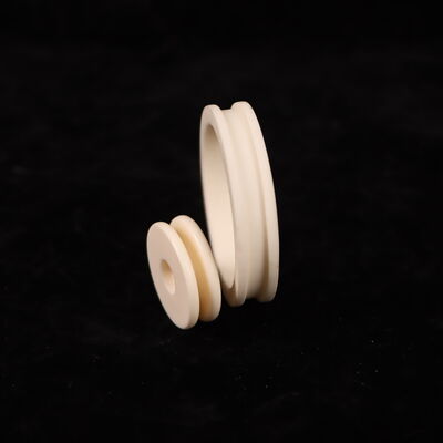 انبساط حرارتی 8.9 X 10-6 K اکسید آلومینیوم گندم ارائه 3.75-3.9g cm3 و ثابت دی الکتریک 9.6 ایده آل برای اجزای مکانیکی