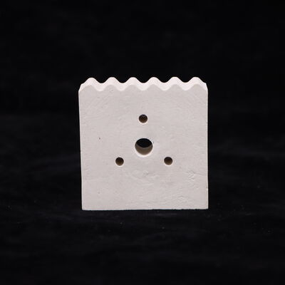 سختی 7 تا 8 موس عایق حرارتی سرامیکی مولایت که عایق حرارتی و نقطه ذوب 1840 تا 1850 درجه سانتیگراد را فراهم می کند.